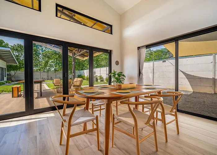 Hébergement de vacances Stylish 'casa Nonos' W/ Yard & Fire Pit! San Blas